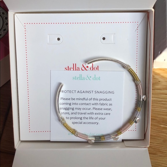 Stella & Dot colorblock cuff- blush - Picture 4 of 5